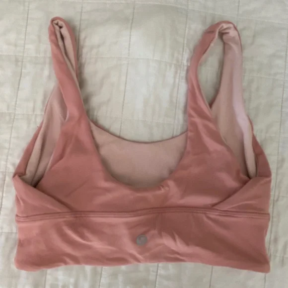 Lululemon Align Bra ベージュ サイズ6 lululemon Align™ V-Neck Bra | Light Support, C/D Cup